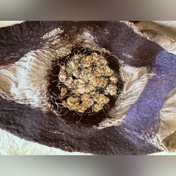 Silk and felted wool shawl. Designer/Artist Tami Zohar - Picture 7 of 7